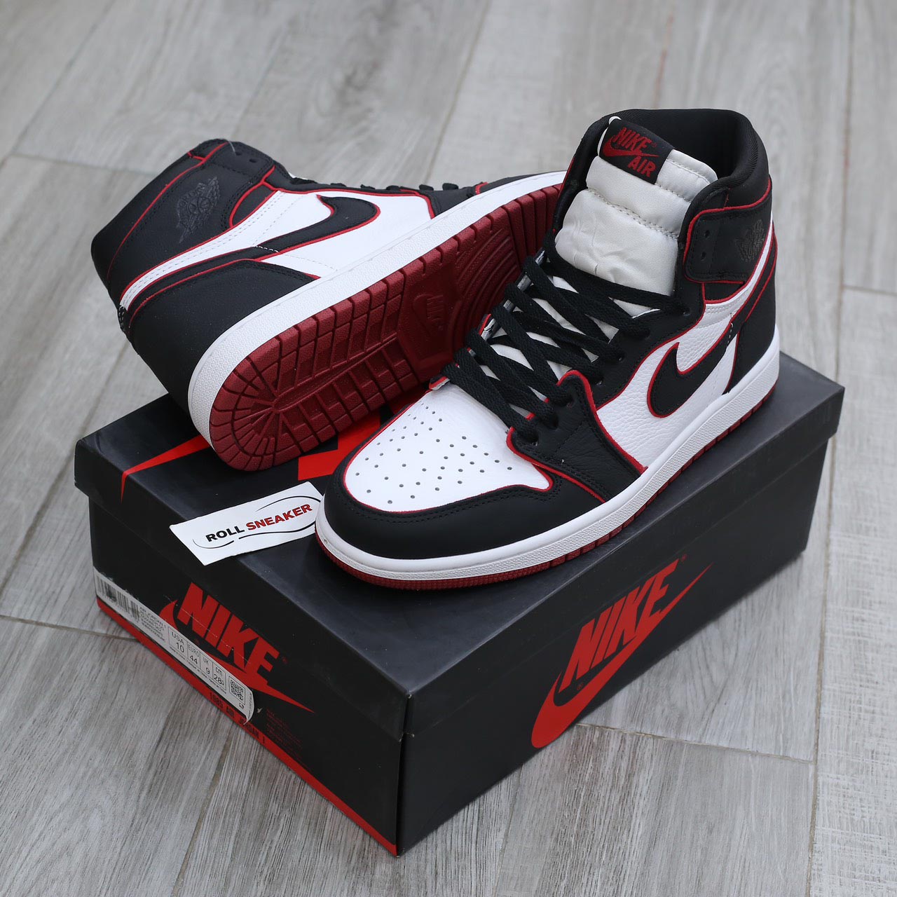 Nike Air Jordan 1 Retro High Bloodline Best Quality