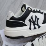 Giày MLB Chunky Liner Piano Black New York Yankees Auth