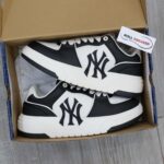 Giày MLB Chunky Liner Piano Black New York Yankees Auth