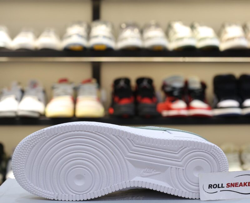 Giày Nike Air Force 1 Low '07 Essential White Light Silver' Like Auth