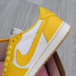 Giày Nike Air Jordan 1 Low OG SP Travis Scott Canary Like Auth