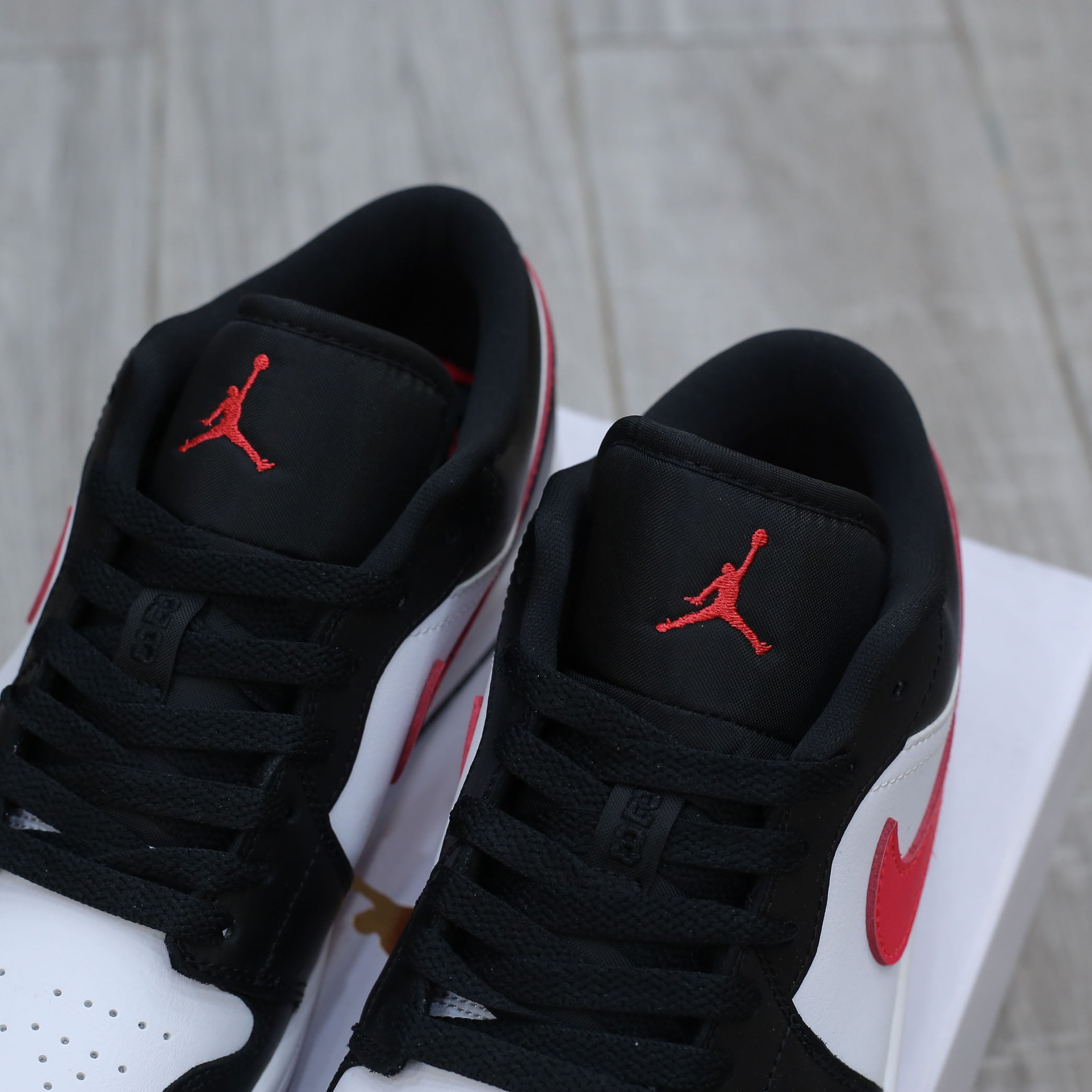 Giày Nike Air Jordan 1 Low ‘Siren Red’ Best Quality