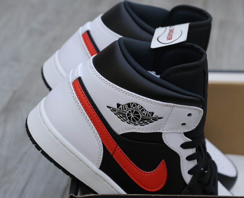 Giày Nike Air Jordan 1 Mid Black Chile Red White Best Quality