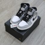 Giày Nike Air Jordan 1 Mid Light Smoke Grey Best Quality
