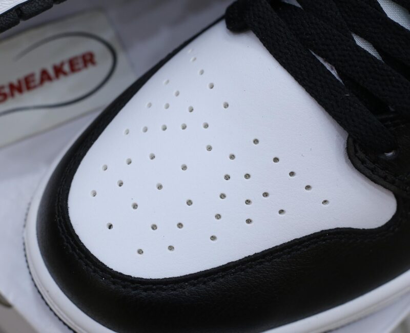 Giày Nike Air Jordan 1 Mid ‘Panda’ Best Quality