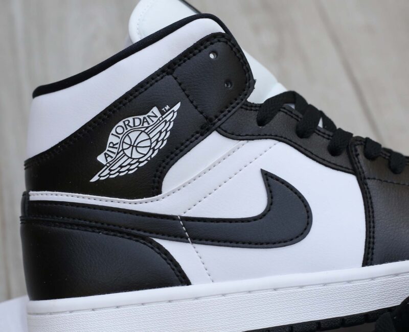 Giày Nike Air Jordan 1 Mid ‘Panda’ Best Quality