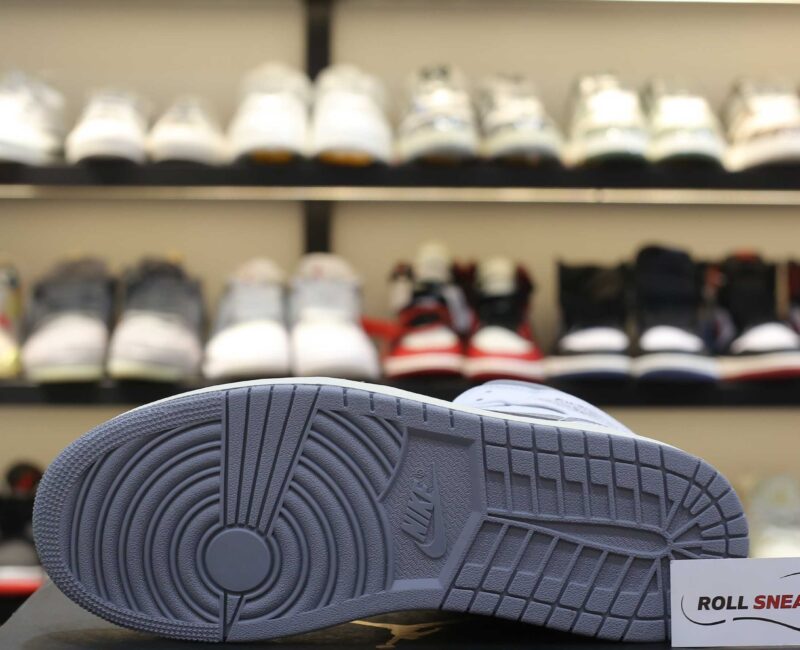 Giày Nike Air Jordan 1 ‘Mid White Stealth’ Best Quality