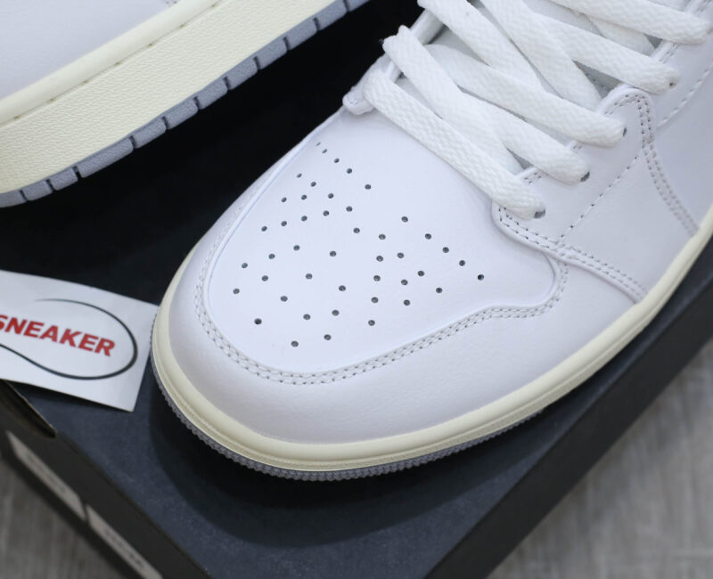 Giày Nike Air Jordan 1 ‘Mid White Stealth’ Best Quality