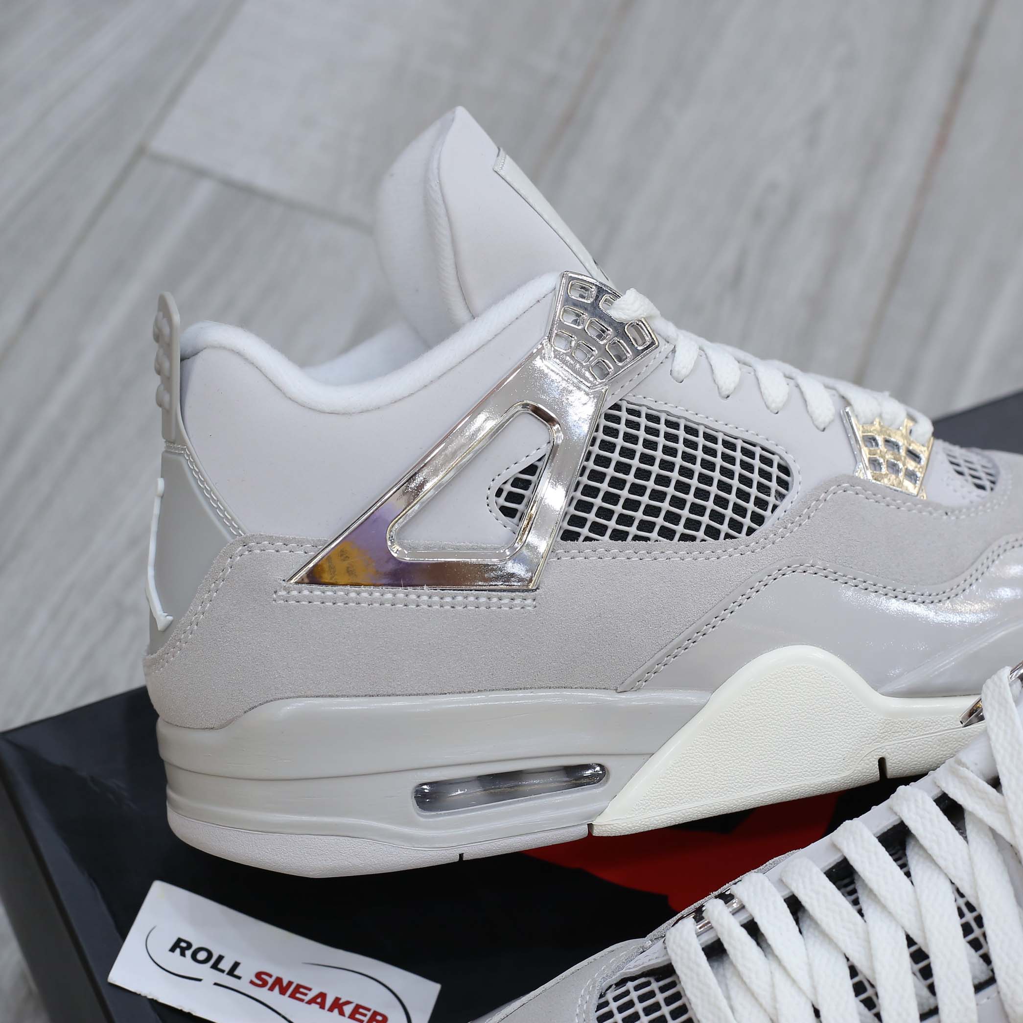 Giày Nike Air Jordan 4 Retro ‘Frozen Moments’ Best Quality