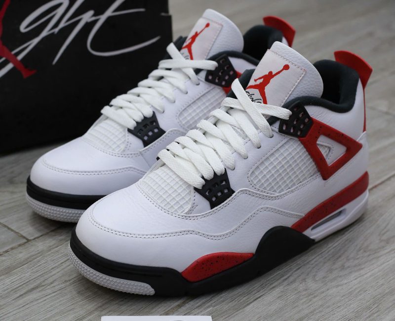 Giày Nike Air Jordan 4 Retro Red Cement Chuẩn 99% Auth
