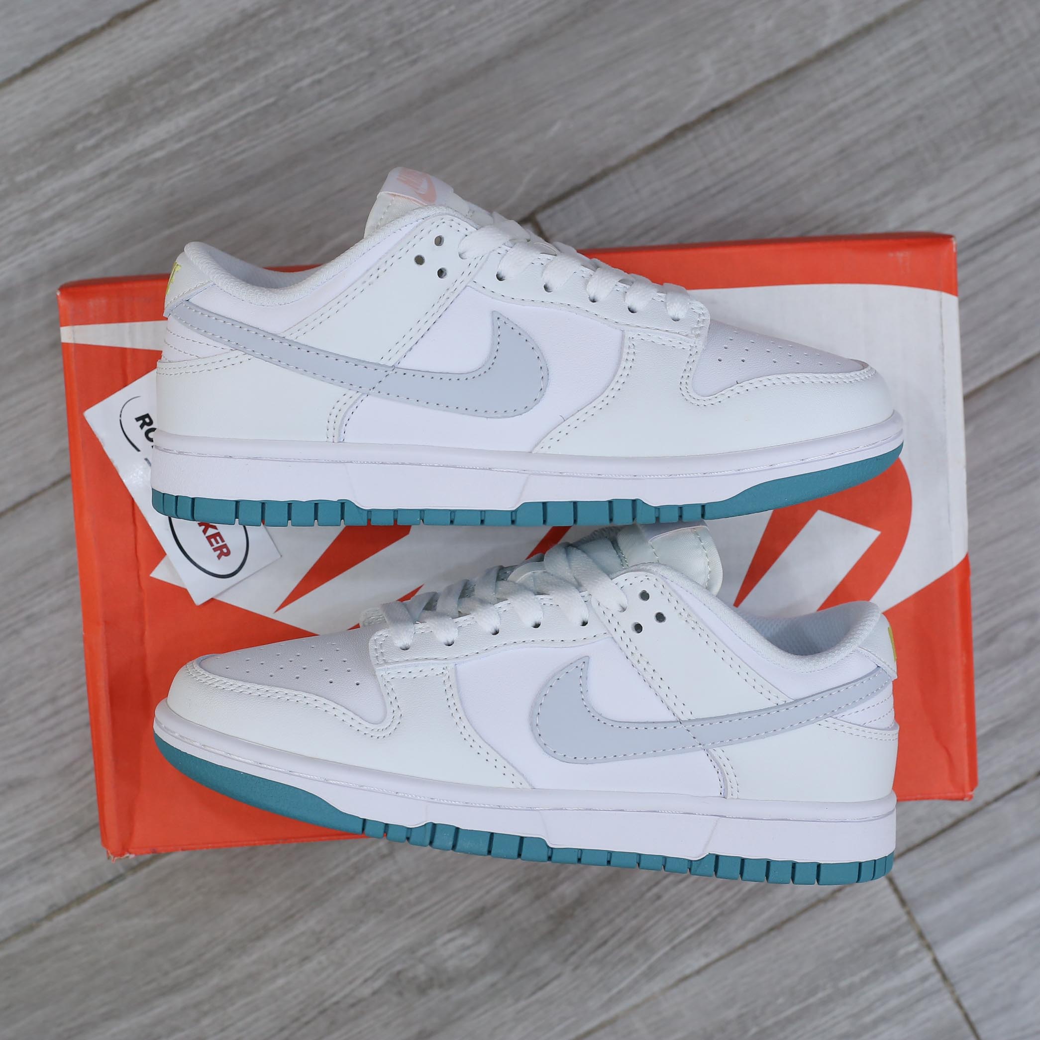 Giày Nike Dunk Low Features Green Best Quality