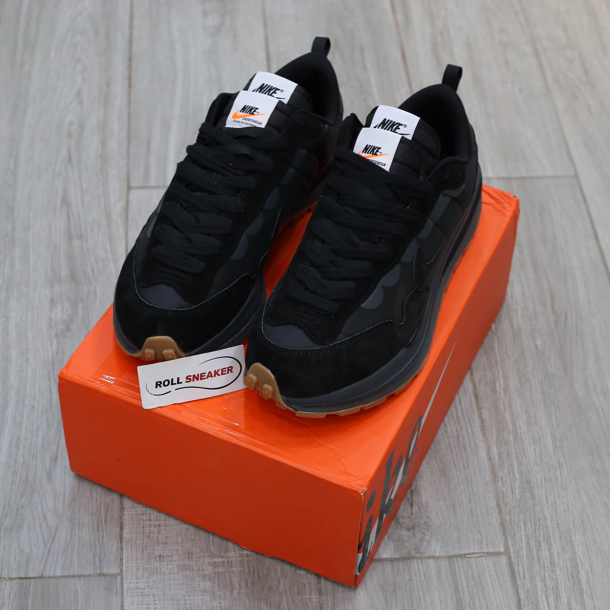 Giày Nike Sacai x VaporWaffle ‘Black Gum’ Best Quality