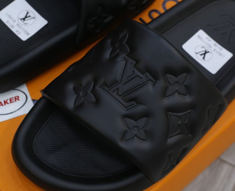 Dép Louis Vuitton Waterfront Mules ‘Black’ Like Auth