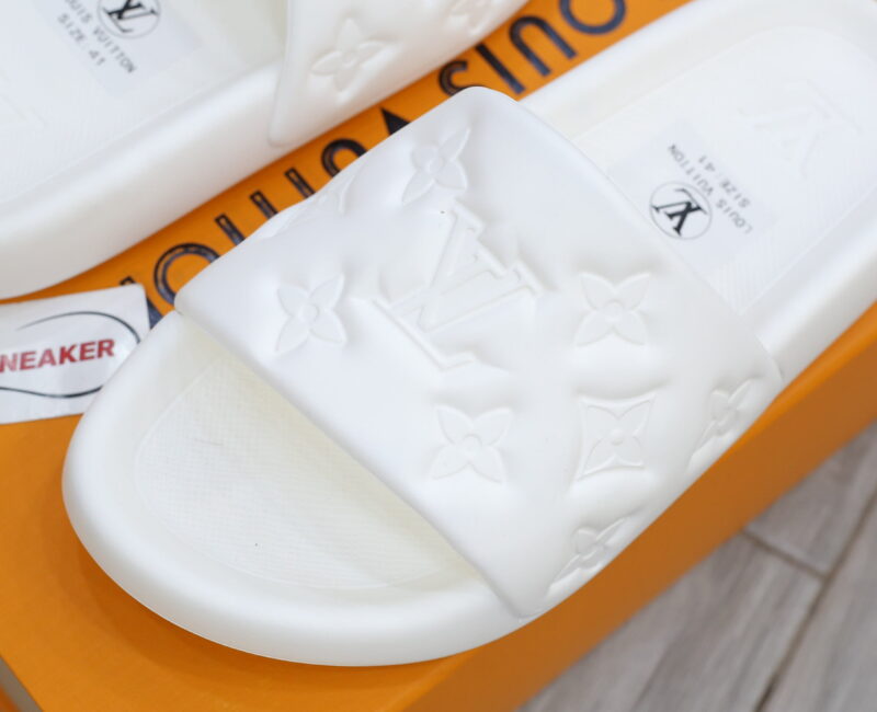 Dép Louis Vuitton Waterfront Mules ‘White’ Like Auth