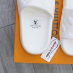 Dép Louis Vuitton Waterfront Mules ‘White’ Like Auth
