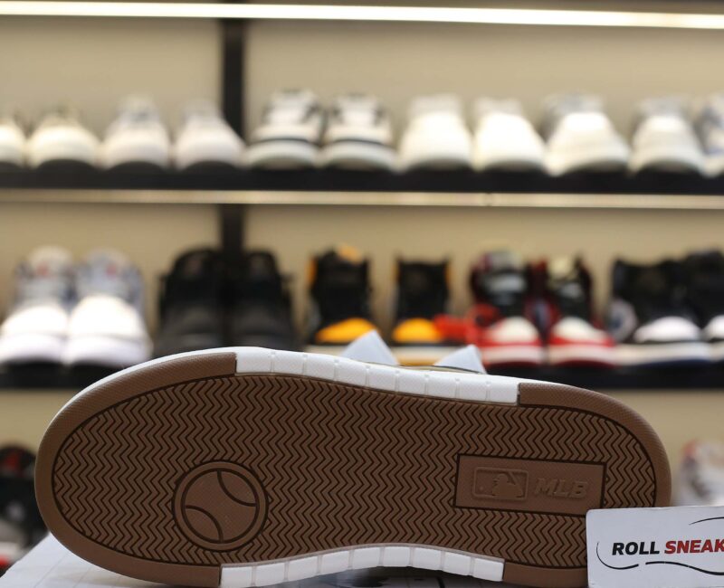 Giày MLB Chunky Liner Mid Boston Monogram Brown Like Auth