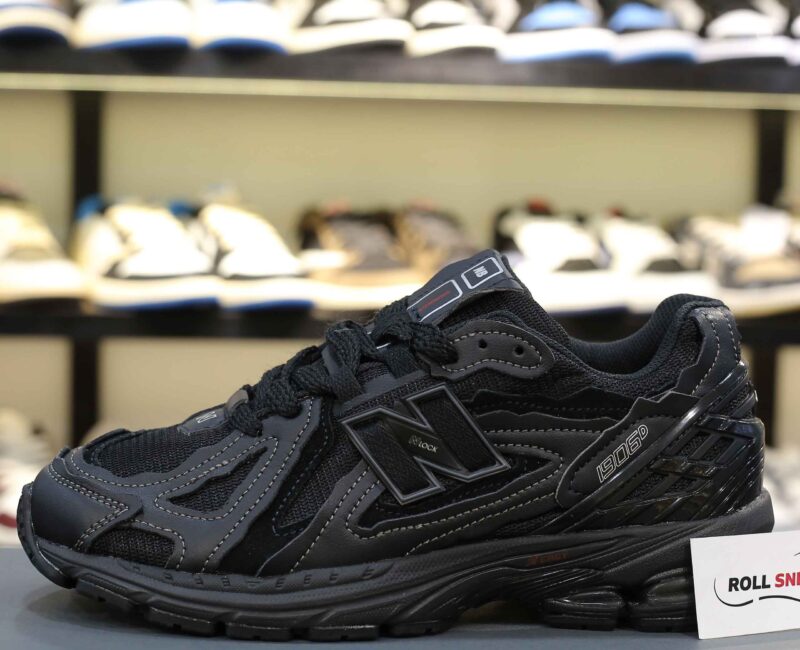 Dép Louis Vuitton Nam Màu Đen Họa Tiết Hoa Vàng Best Quality