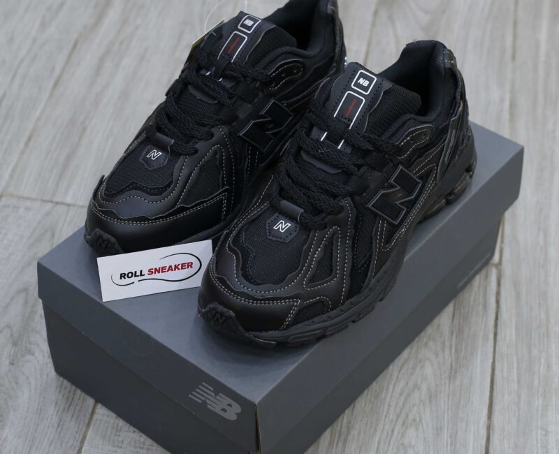 Dép Louis Vuitton Nam Màu Đen Họa Tiết Hoa Vàng Best Quality