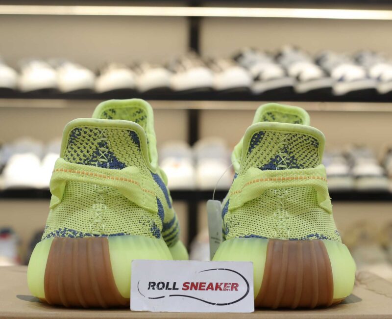 Giày Adidas Yeezy Boost 350 V2 ‘Semi Frozen Yellow’