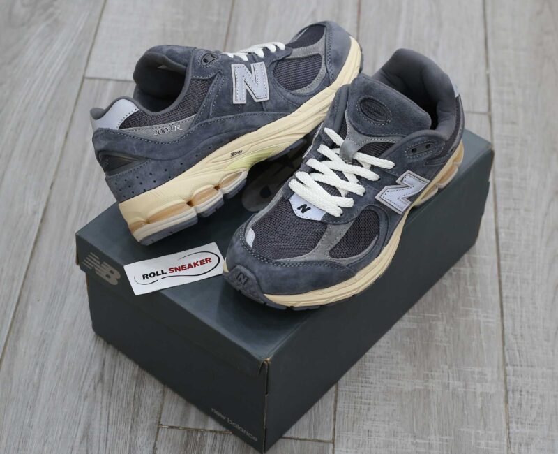 Giày New Balance 2002R ‘Vintage Black’ Like Auth