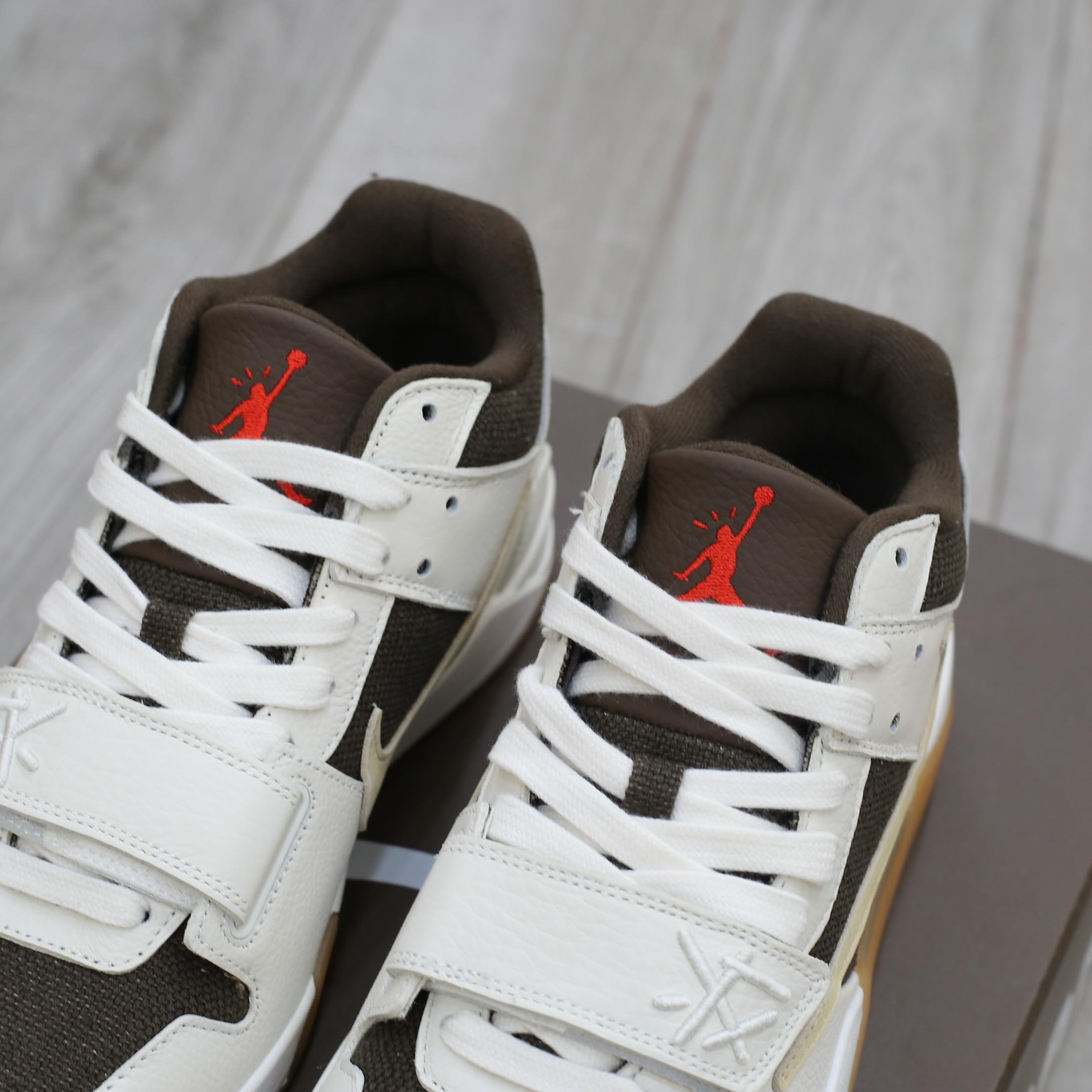 Giày Nike Jordan Jumpman Jack TR Travis Scott Sail Like Auth