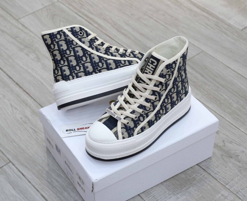 Giày WALK’N’DIOR HIGH-TOP PLATFORM SNEAKER Deep Blue Dior Oblique Embroidered Cotton Best Quality