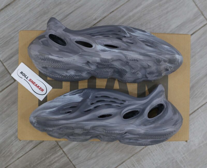 Giày Yeezy Foam Runner ‘MX Granite’ 2024 Like Auth
