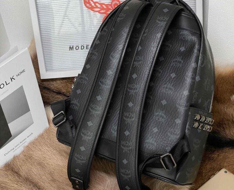 Balo MCM Stark Side Studs in Visetos Black Medium Best Quality