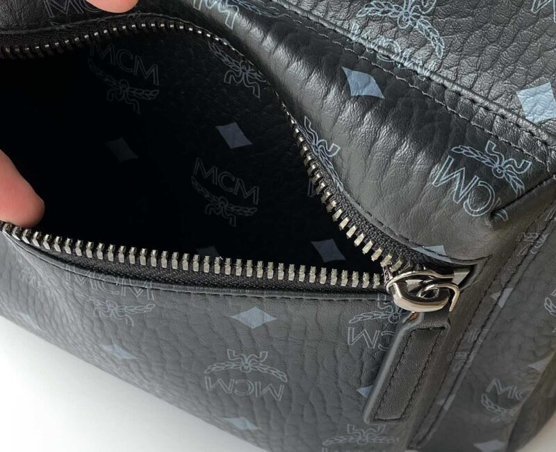 Balo MCM Stark Side Studs in Visetos Black Medium Best Quality