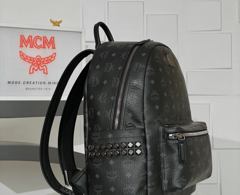 Balo MCM Stark Side Studs in Visetos Black Medium Best Quality