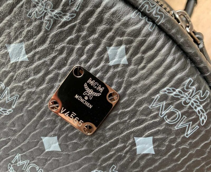 Balo MCM Stark Side Studs in Visetos Black Medium Like Auth