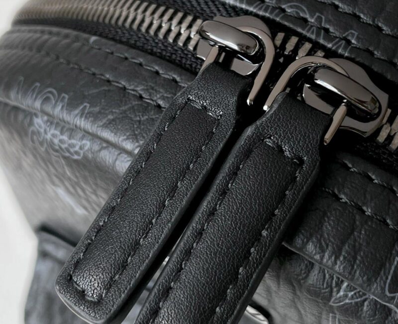 Balo MCM Stark Side Studs in Visetos Black Mini Best Quality