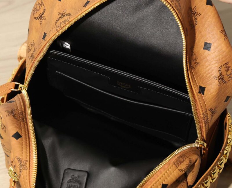 Balo MCM Stark Side Studs Visetos màu Cognac Medium Best Quality