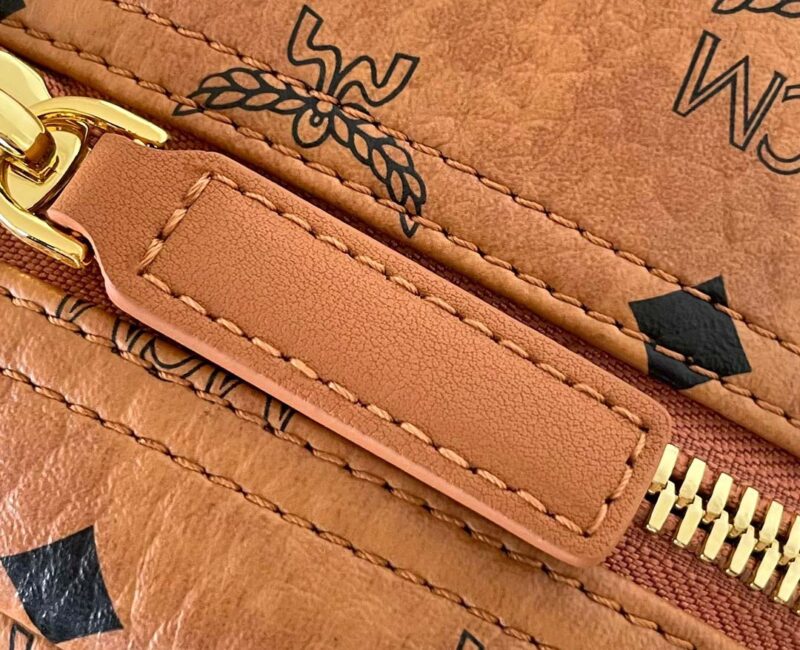 Balo MCM Stark Side Studs Visetos màu Cognac Medium Best Quality