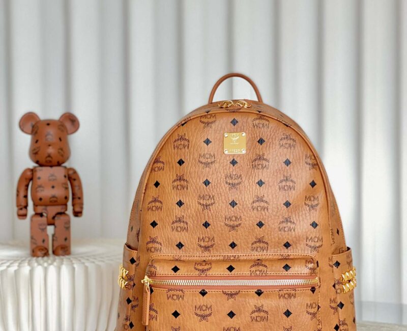 Balo MCM Stark Side Studs Visetos màu Cognac Medium Best Quality