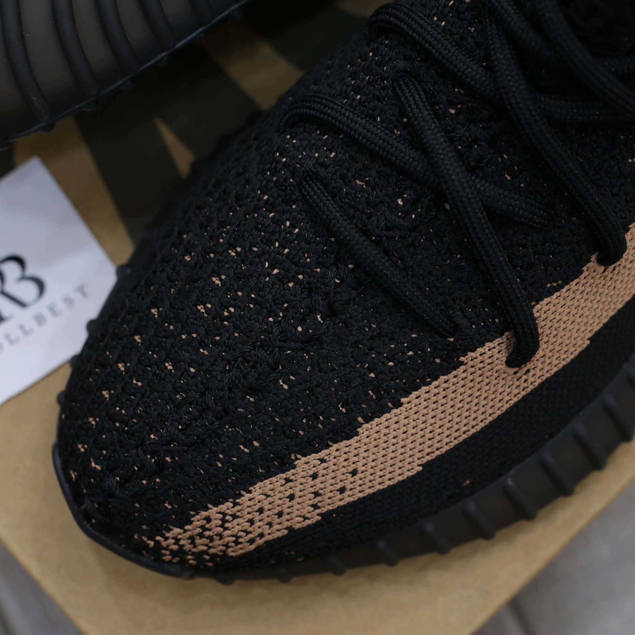 Giày Adidas Yeezy Boost 350 V2 Core Black Copper Best Quality