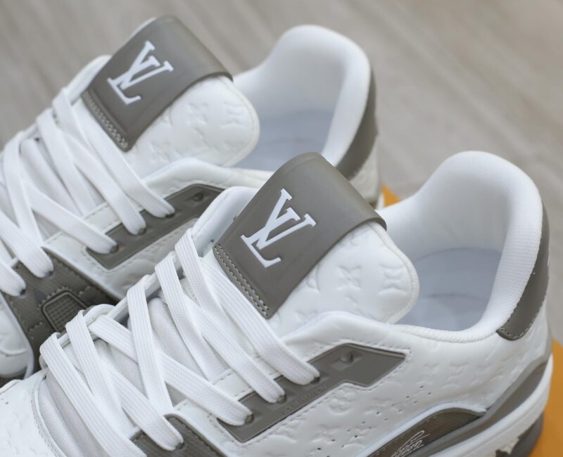 Giày Louis Vuiton #54 Trainer Arch Light Grey White Like Auth