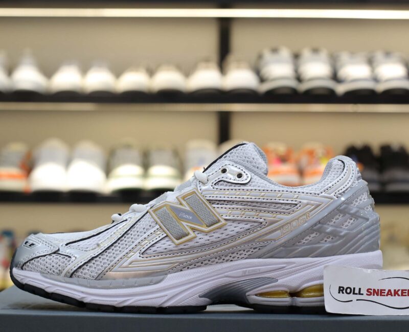 Giày New Balance 1906R White Silver Metallic Like Auth