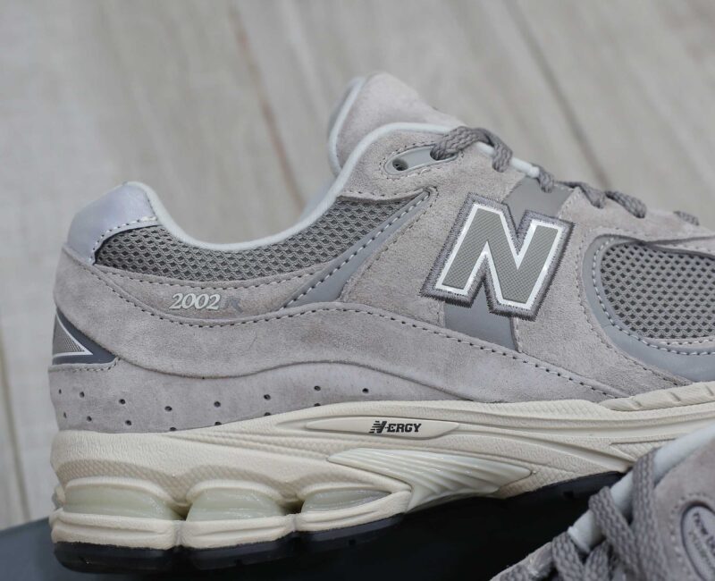 Giày New Balance 2002 ‘Grey’ Best Quality
