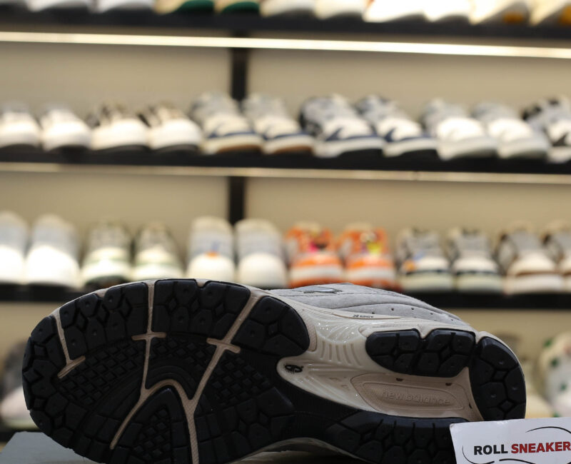 Giày New Balance 2002 ‘Grey’ Like Auth