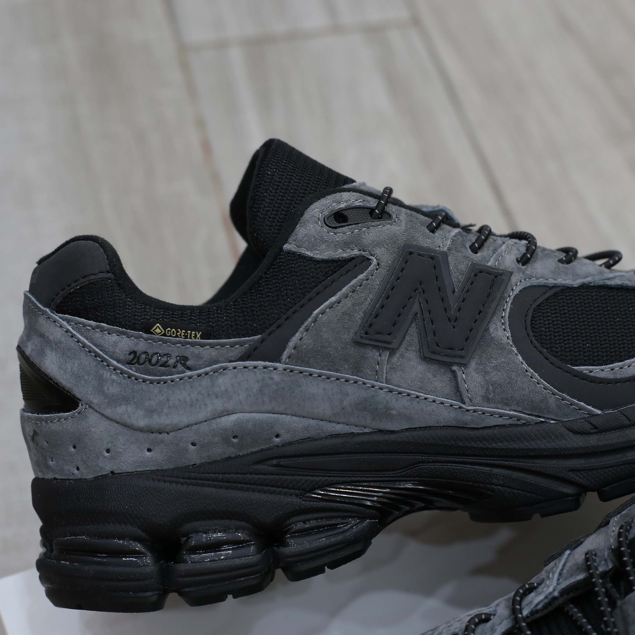 Giày New Balance 2002R GORE-TEX x JJJJound Like Auth