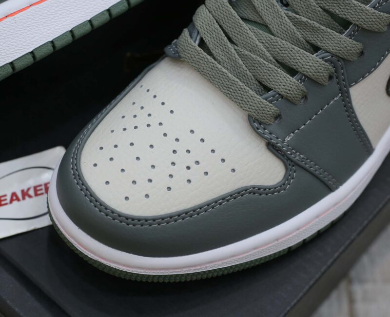 Giày Nike Air Jordan 1 Low Military Green Like Auth