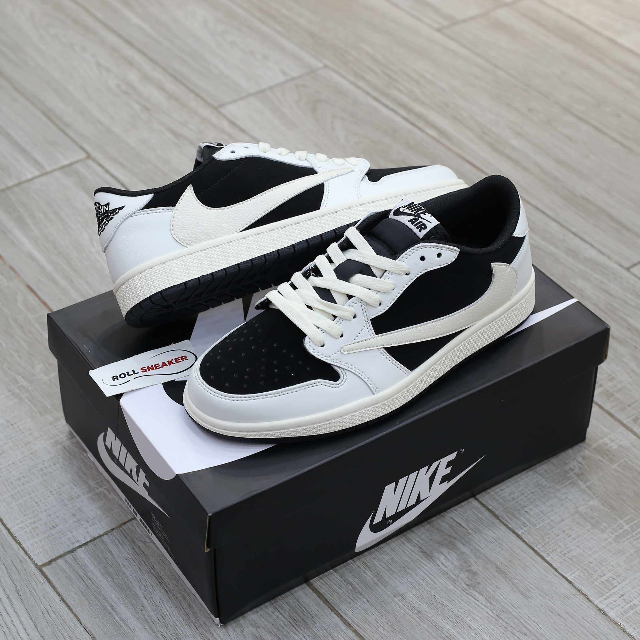 Giày Nike Air Jordan 1 Low Travis Scott Black White Like Auth