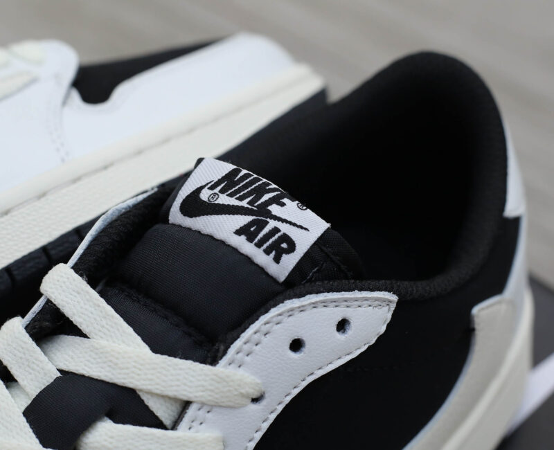 Giày Nike Air Jordan 1 Low Travis Scott Black White Like Auth