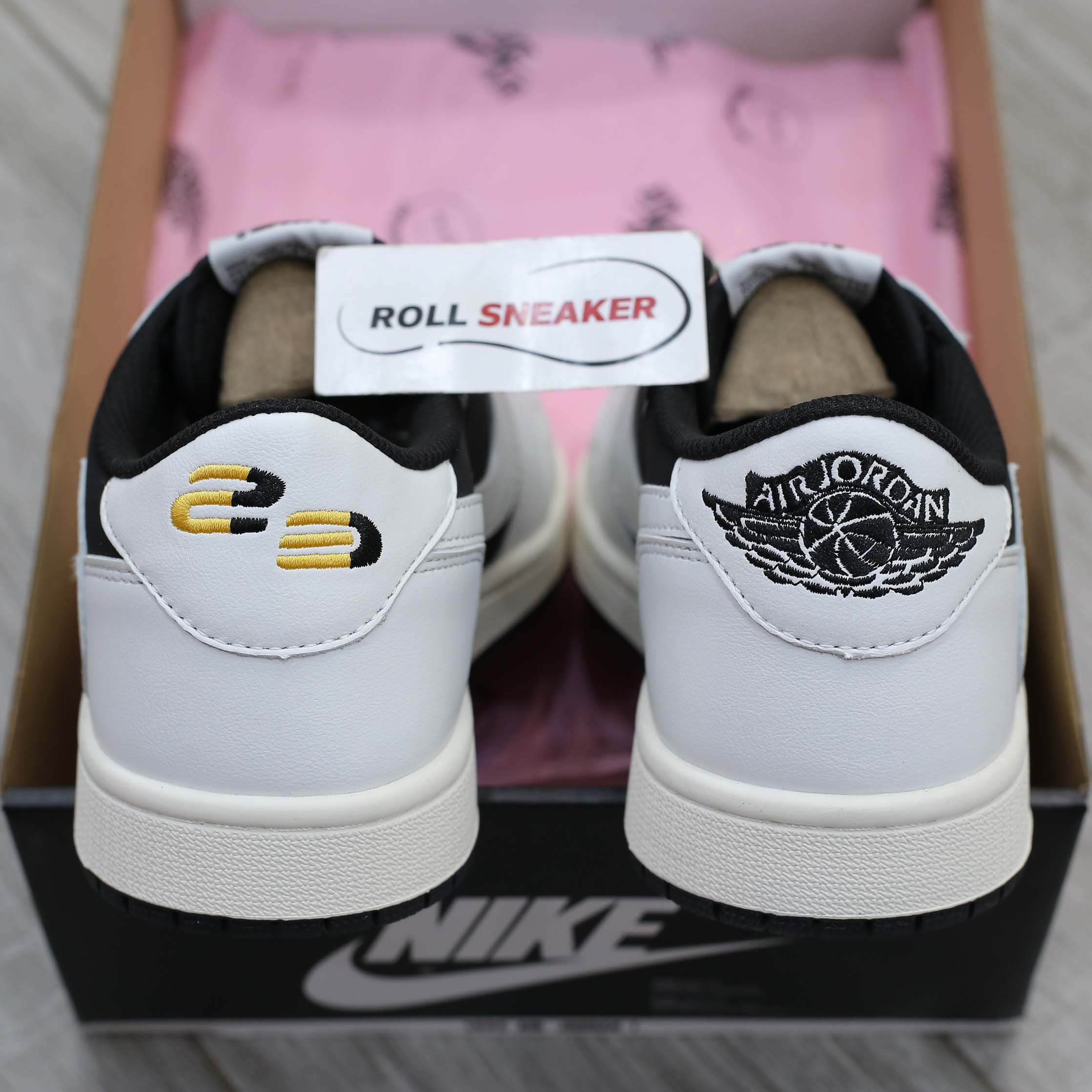 Giày Nike Air Jordan 1 Low Travis Scott Black White Like Auth