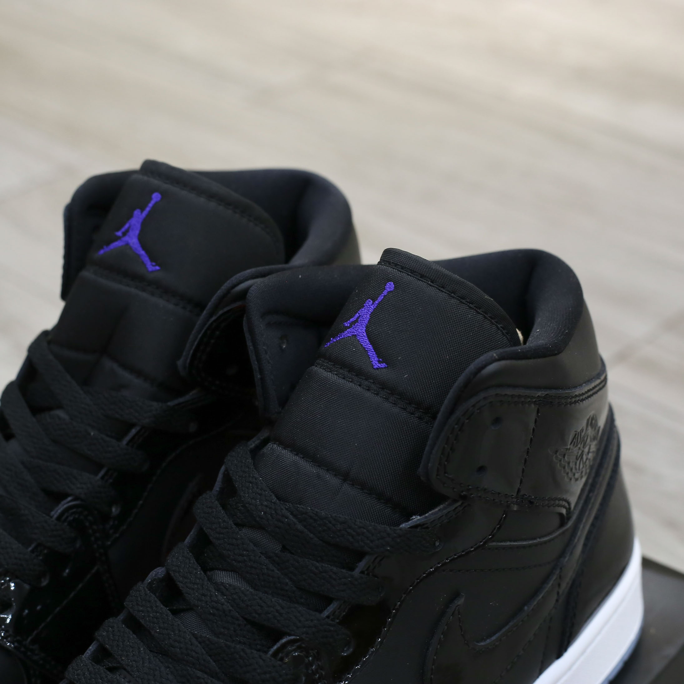 Giày Nike Air Jordan 1 Mid SE Space Jam Black Concord Best Quality
