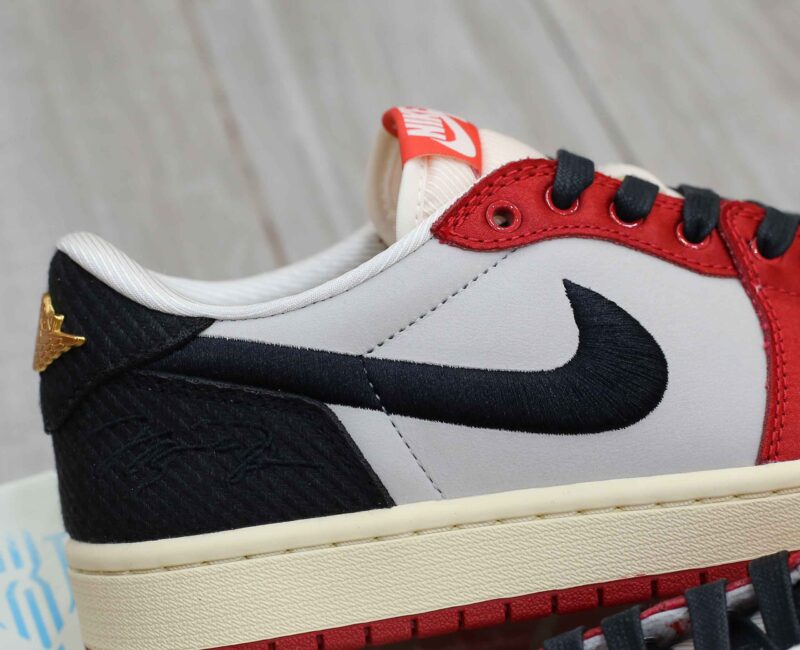 Giày Nike air Jordan 1 Retro Low OG Trophy Room Away Best Quality