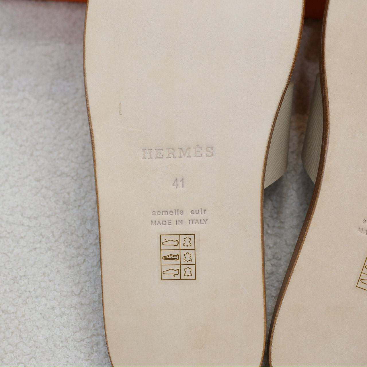 Dép Hermes Blanc Gomme da Epsom Lót Đế Celestial Blue Like Auth