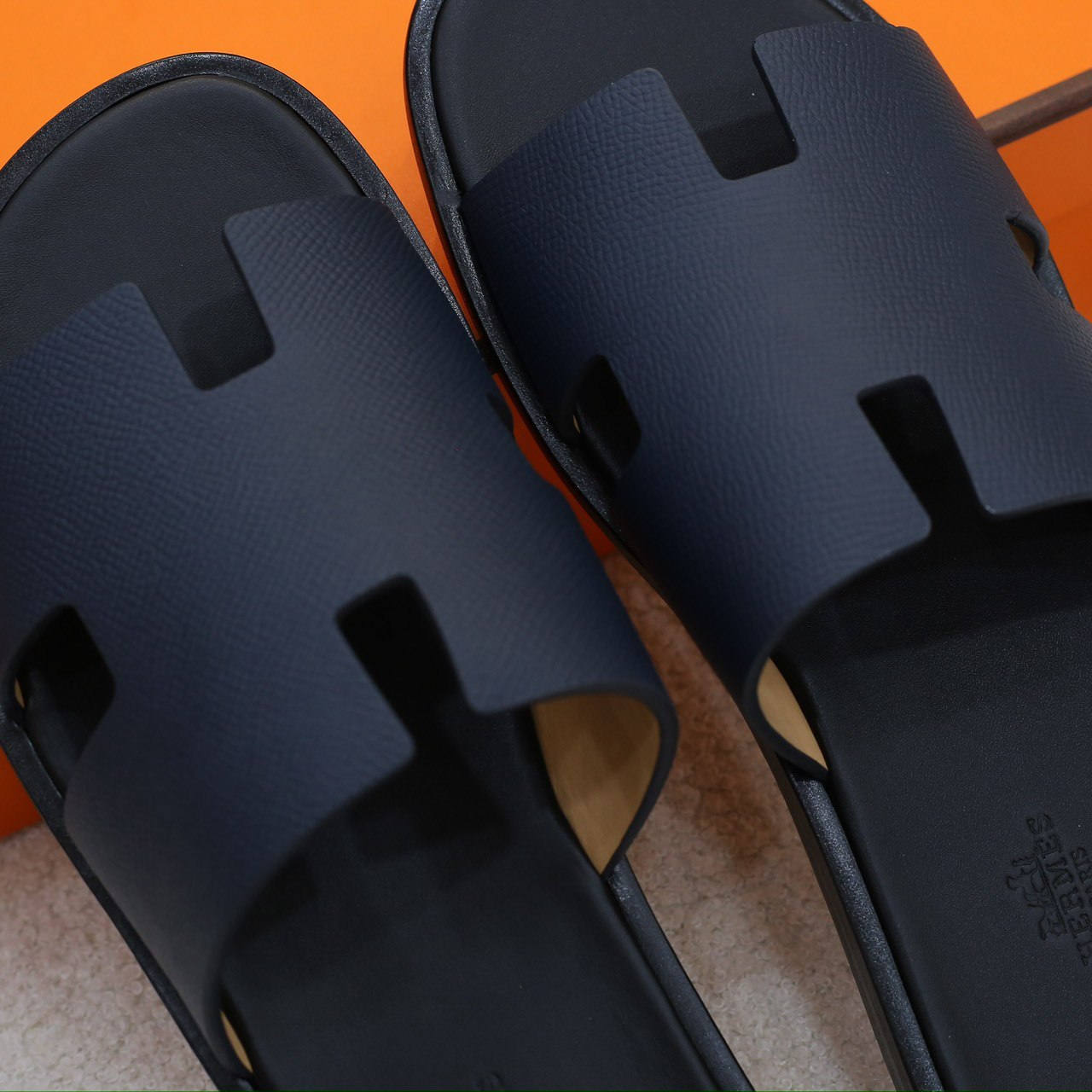 Dép Hermes Izmir da Epsom (Sần) Xanh lót Đen Like Auth