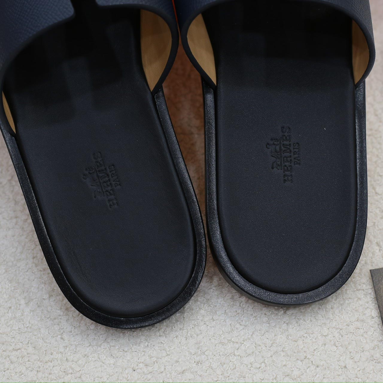 Dép Hermes Izmir da Epsom (Sần) Xanh lót Đen Like Auth